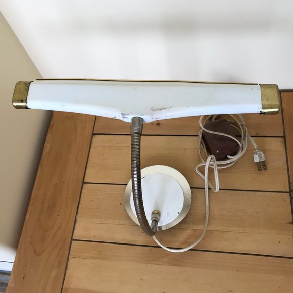 Brass & Chrome Gooseneck Round Base Lamp MCM Cannon Products USA Radionic - Picture 5 of 13